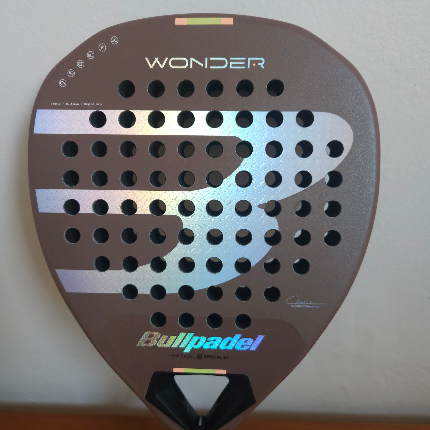 BULLPADEL WONDER 2026 CLAUDIA FERNANDEZ (Used Ex-Demo)
