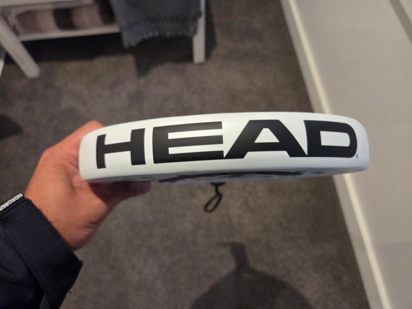 Head Gravity Motion 2025