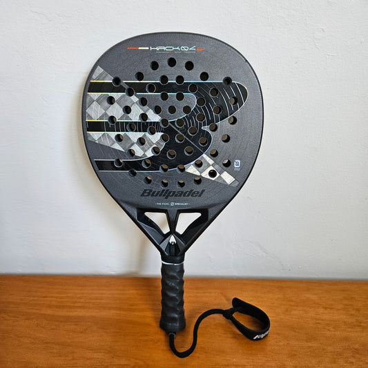 BULLPADEL HACK 04 HYB 2026 PAQUITO NAVARRO (Used Ex-Demo)